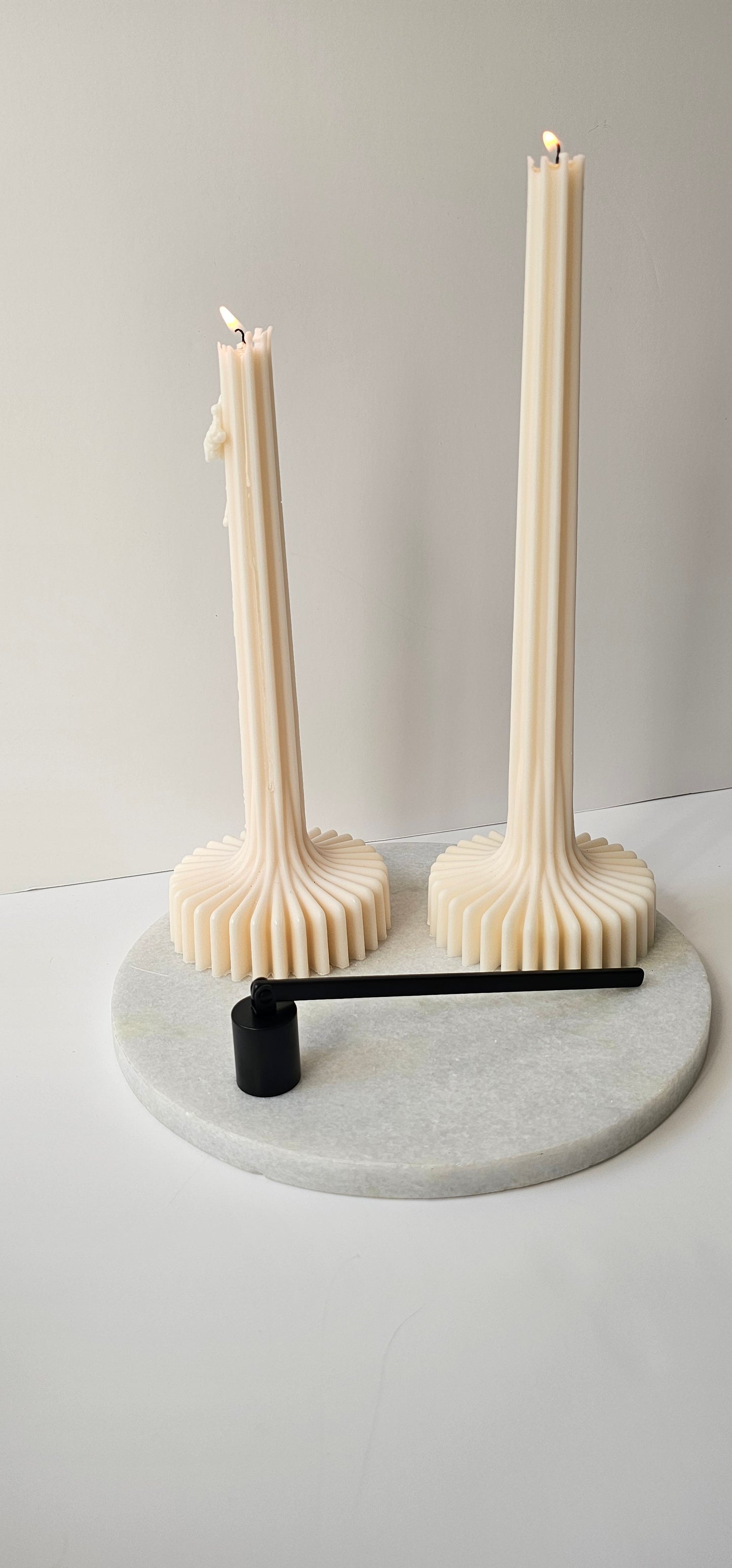 Black candle snuffer