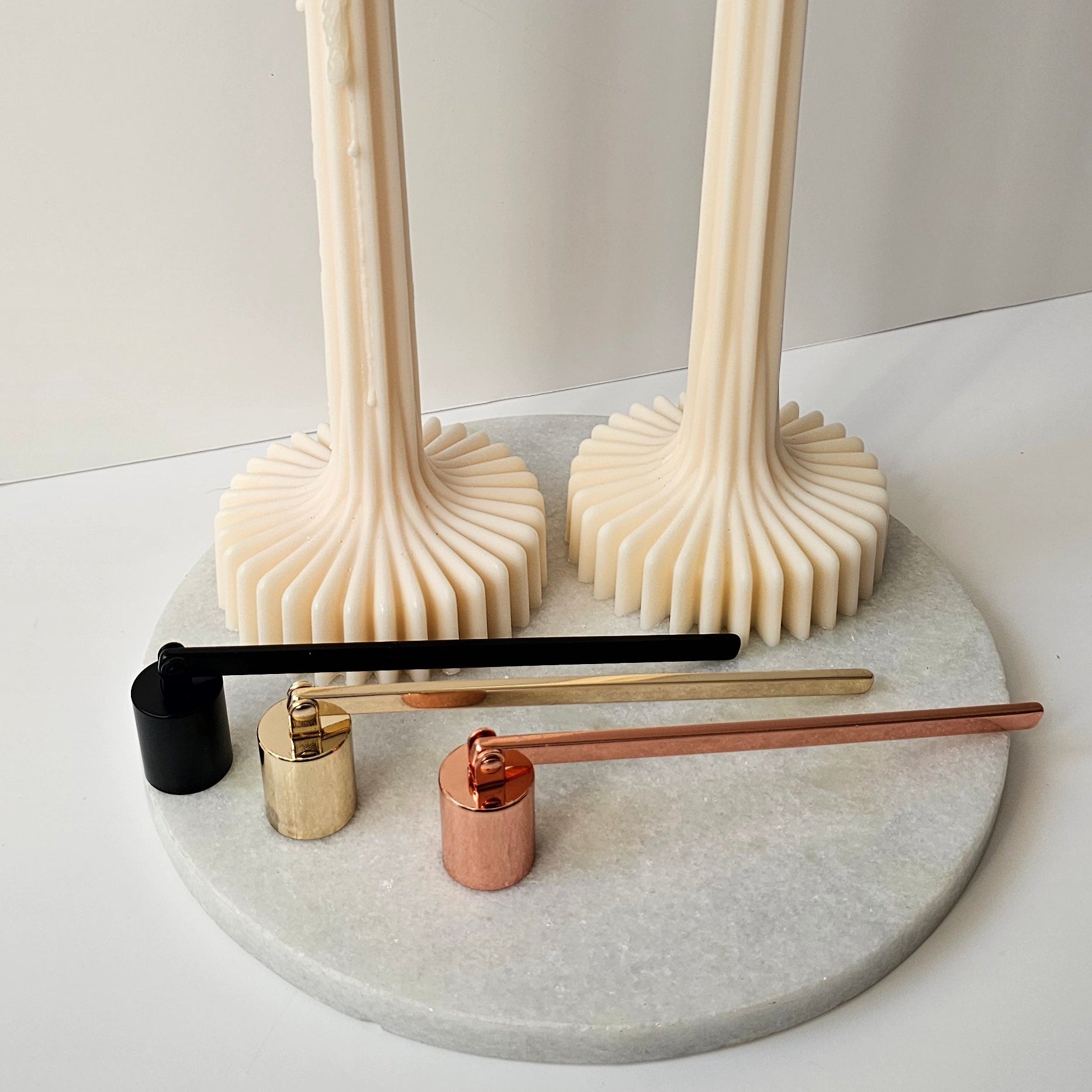 Black candle snuffer